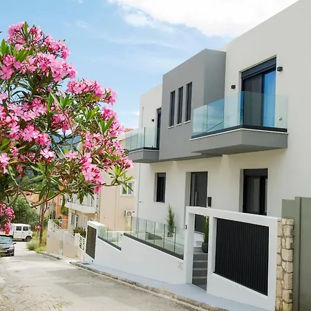 Grey 1 Apartman